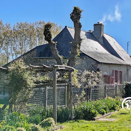 Du Herisson, 6 Personnes Holiday home Saint-Michel de la Roe
